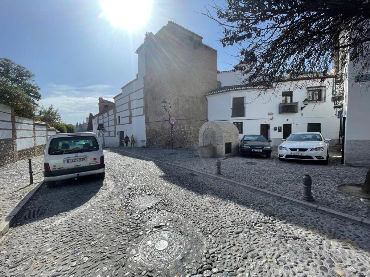 Placeta San Nicolas Apartment *